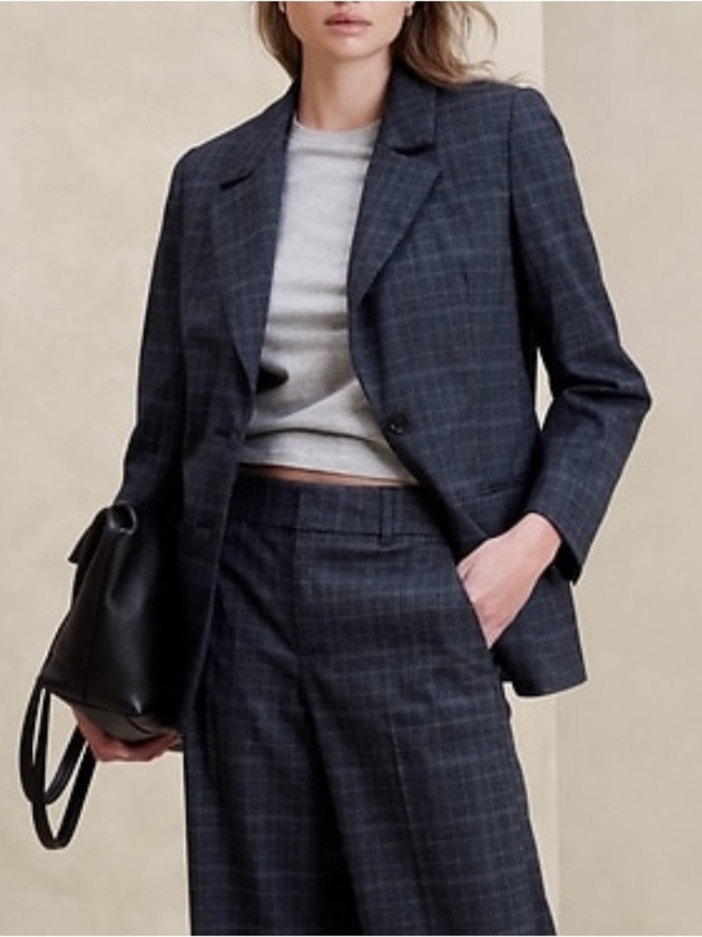 Banana Republic Plaid Boyfriend Blazer